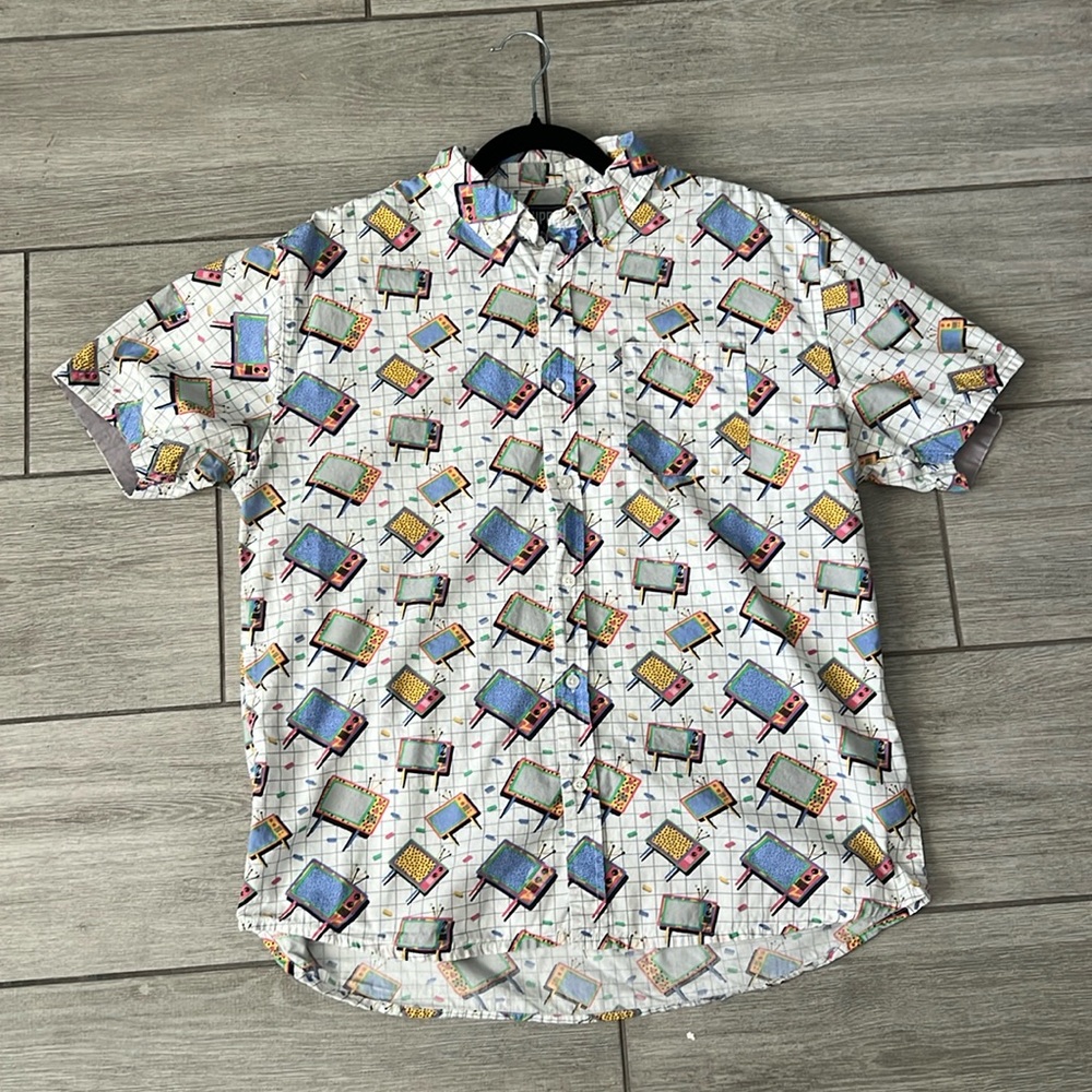 Men's Casual Button Down Shirt with TV Print